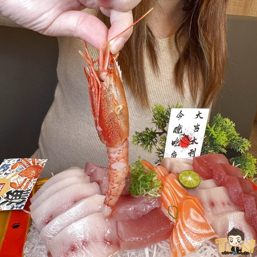 新竹市東區新竹今日魚市。丼賞和食竹科關新店 這家是關新區最有日本氛圍的丼飯專門店 400元浮誇刺身船竟然有25片以上生魚片！ (菜單營業時間地址電話) – 跟著踢小米吃喝玩樂趣