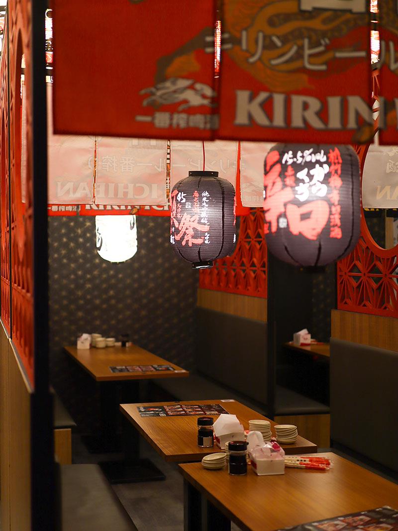 新竹日本料理！今日魚市浮誇生魚片船CP值超高，黑鮪魚套餐一次滿足。