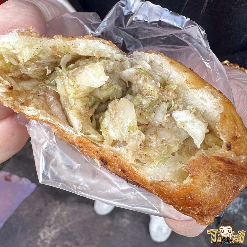 新竹縣竹北市像火山爆發一樣的水煎包你們看過嗎?