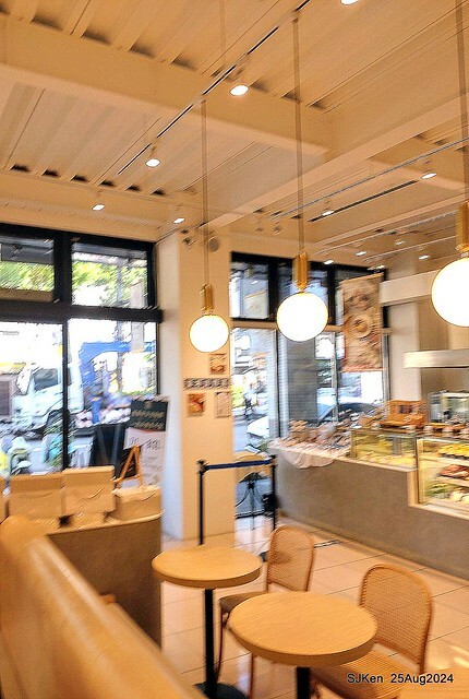 (台中韓系風格咖啡廳)「Mini.D Coffee 台中綠川館」(Mini D.Coffee Shop), Taichung, Taiwan, SJKen, Aug 25,2024.