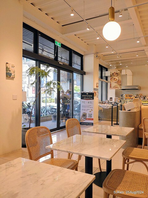(台中韓系風格咖啡廳)「Mini.D Coffee 台中綠川館」(Mini D.Coffee Shop), Taichung, Taiwan, SJKen, Aug 25,2024.