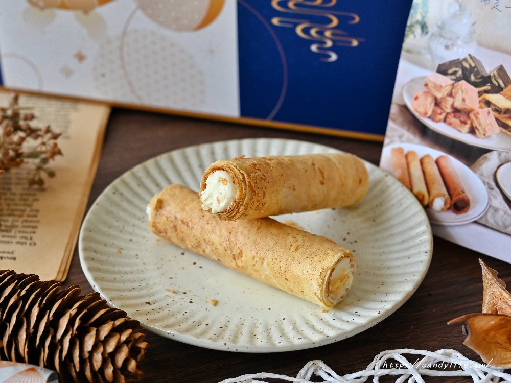 曉翮流域｜台中超狂伴手禮！浮誇系厚餡夾心、滿餡蛋捲、香脆米果，包裝精緻，現場免費試吃 - 糖糖's 享食生活