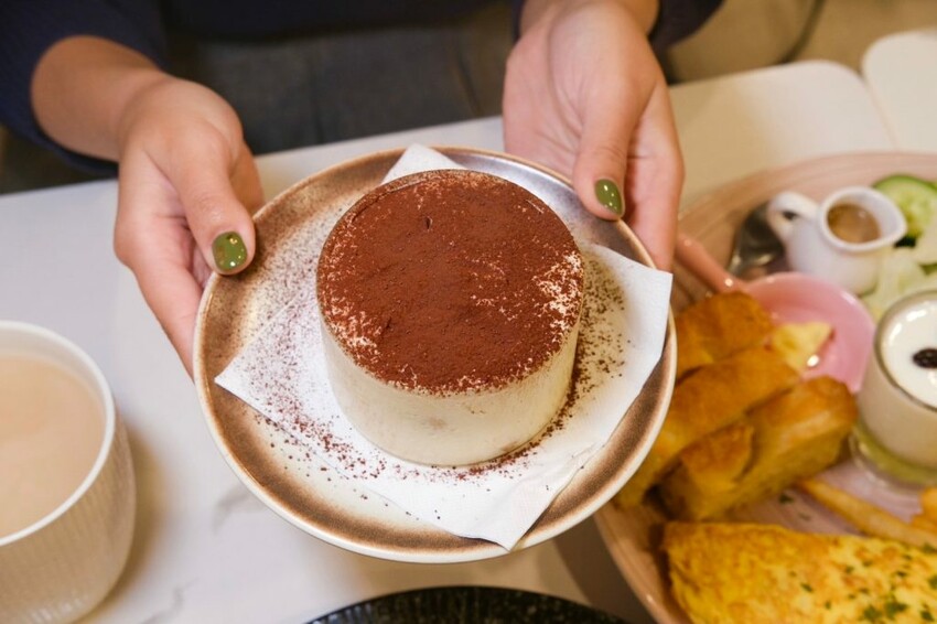 帕芙尼早午餐| 新莊新開幕平價大份量早午餐，隱身巷弄內的超強提拉米蘇! - 肉依小姐吃什麼