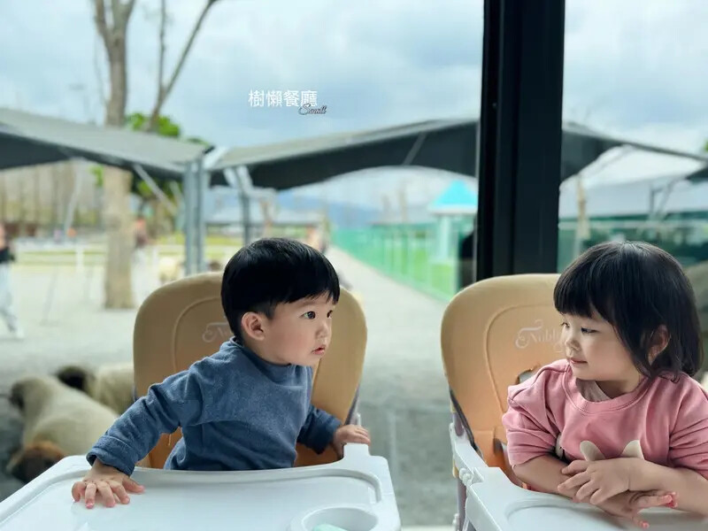 ★張美阿嬤農場2.0★結合親子農場與網美餐廳【樹懶餐廳】，用