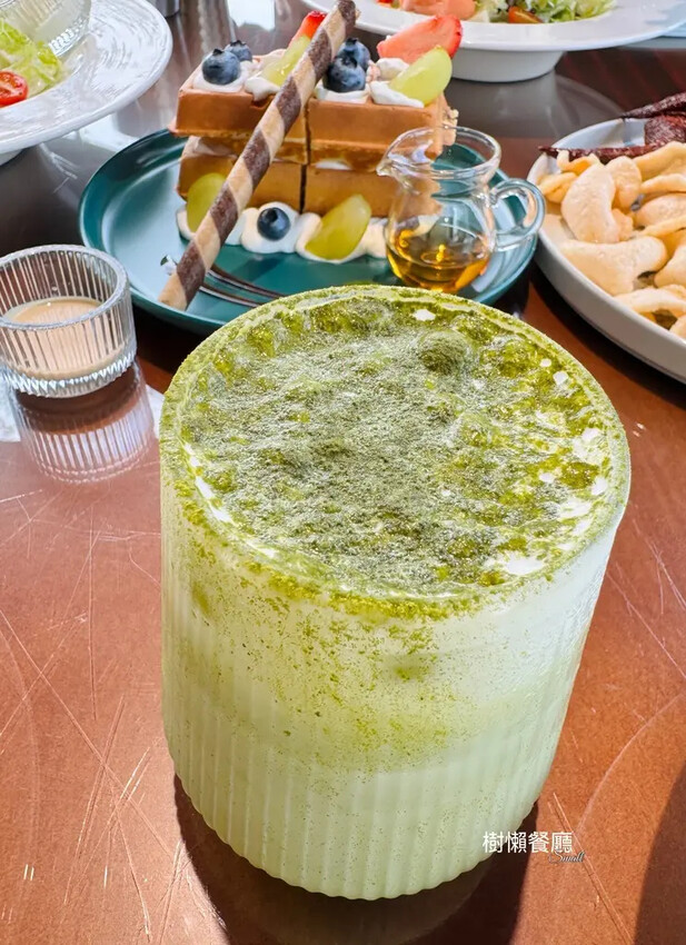 ★張美阿嬤農場2.0★結合親子農場與網美餐廳【樹懶餐廳】，用