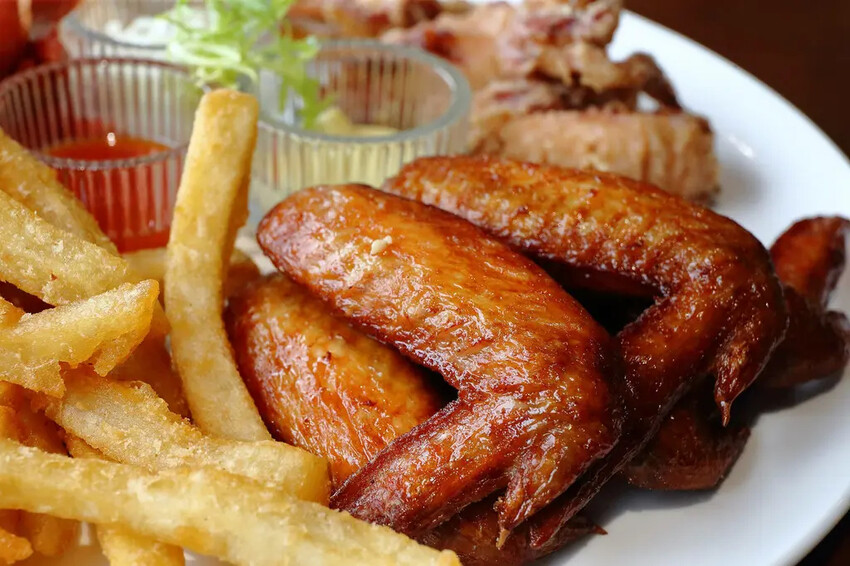 張美阿嬤農場2.0版,宜蘭全新萌寵景觀餐廳【樹懶餐廳】,玻璃 張美阿嬤農場2.0版,宜蘭全新萌寵景觀餐廳【樹懶餐廳】,玻璃