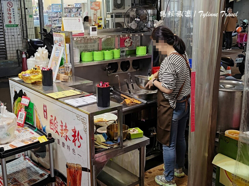 中和美食初戀螺螄粉！正宗柳州酸辣粉一吃上癮，平價高CP值美食推薦。