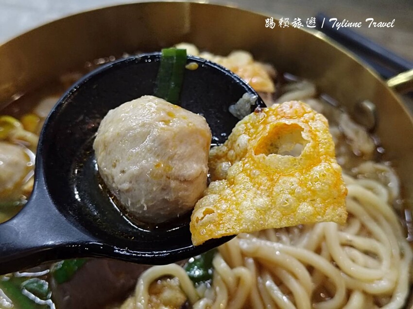 中和美食初戀螺螄粉！正宗柳州酸辣粉一吃上癮，平價高CP值美食推薦。