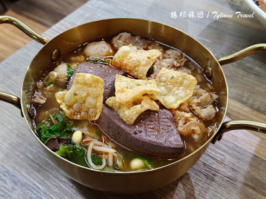 中和美食初戀螺螄粉！正宗柳州酸辣粉一吃上癮，平價高CP值美食推薦。