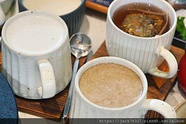 {台中美食}梨子-東海森林店,東海大學內超唯美親子友善森林系 {台中美食}梨子-東海森林店,東海大學內超唯美親子友善森林系