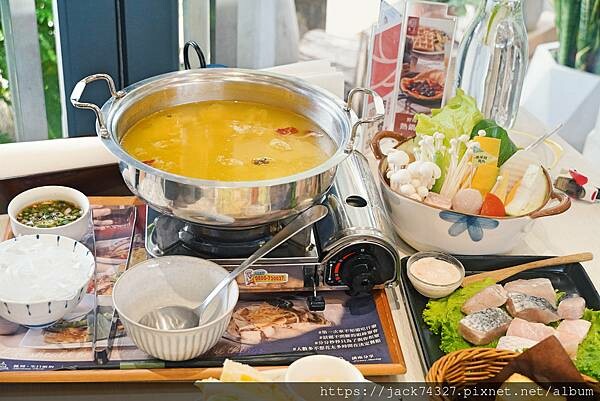 {台中美食}梨子-東海森林店,東海大學內超唯美親子友善森林系 {台中美食}梨子-東海森林店,東海大學內超唯美親子友善森林系
