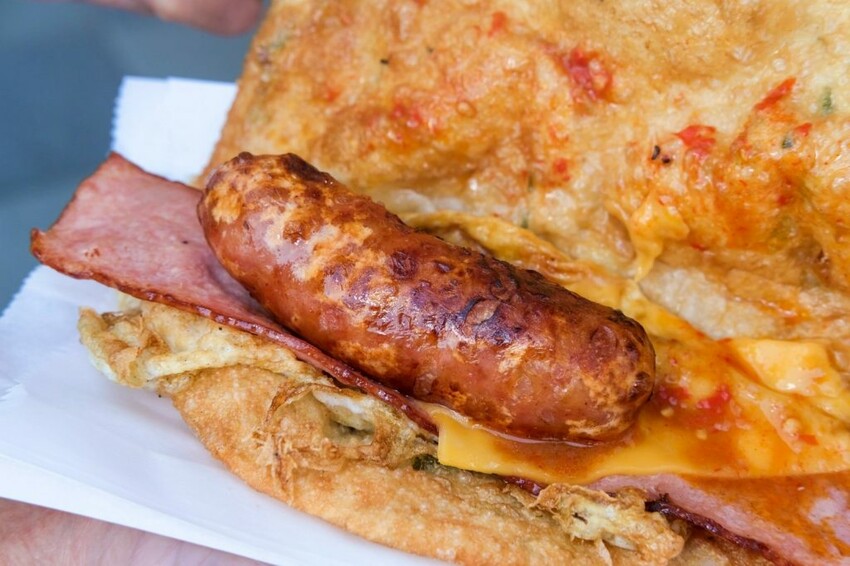 丹丹炸蛋蔥油餅販賣所｜公館新開幕超爆餡蔥油餅，恰恰餅皮吃完飽到天靈蓋! - 肉依小姐吃什麼