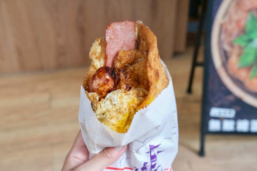 丹丹炸蛋蔥油餅販賣所｜公館新開幕超爆餡蔥油餅，恰恰餅皮吃完飽到天靈蓋! - 肉依小姐吃什麼