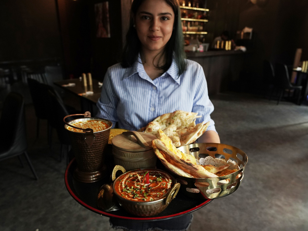 台南印度料理推薦│弗拉弗米印度餐廳│夏日限定-台灣芒果咖哩× 台南印度料理推薦│弗拉弗米印度餐廳│夏日限定-台灣芒果咖哩×