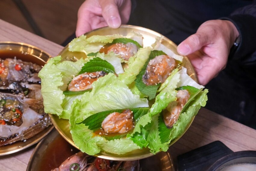 可莉達Kelimda韓式料理餐廳｜傳承韓國母親的正宗風味，必吃超狂牽絲韓式豬肋排! - 肉依小姐吃什麼