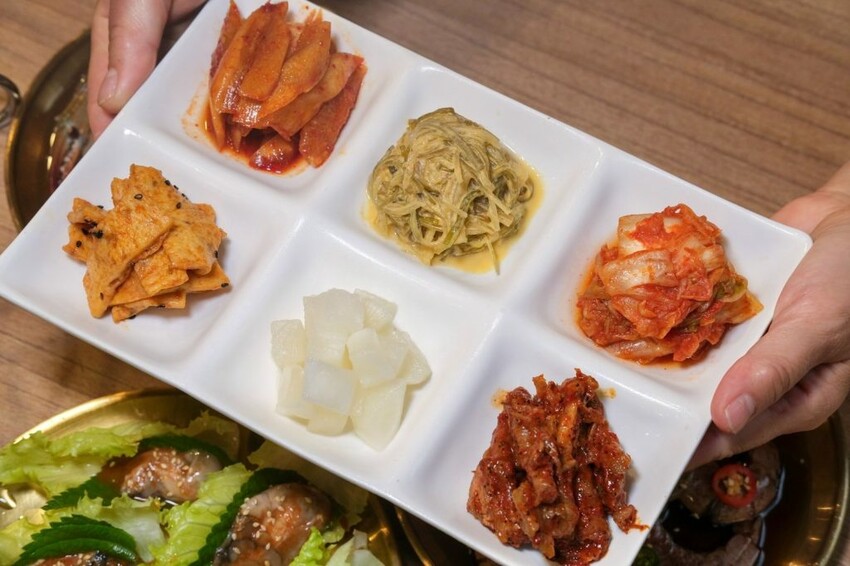 可莉達Kelimda韓式料理餐廳｜傳承韓國母親的正宗風味，必吃超狂牽絲韓式豬肋排! - 肉依小姐吃什麼