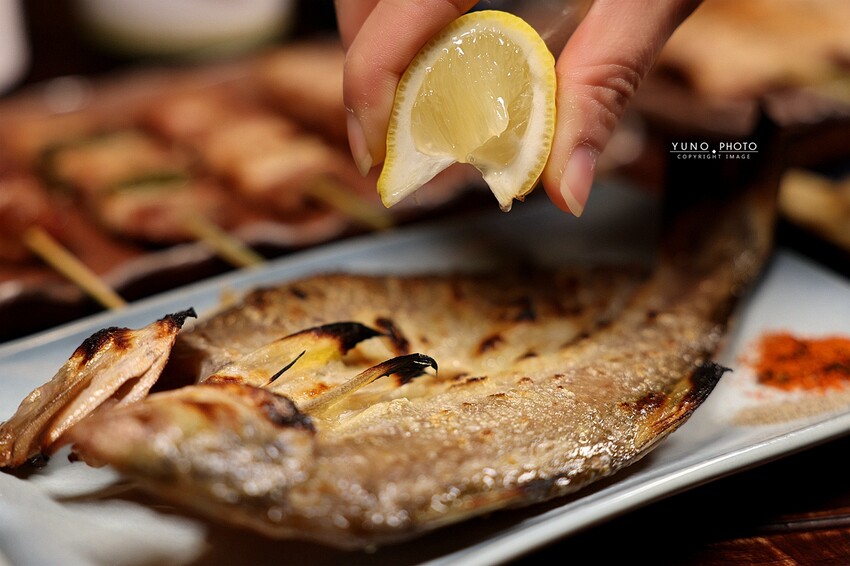 台中深夜居酒屋不限時！打鼓的舌炭火酒場備長炭串燒，聚餐首選。