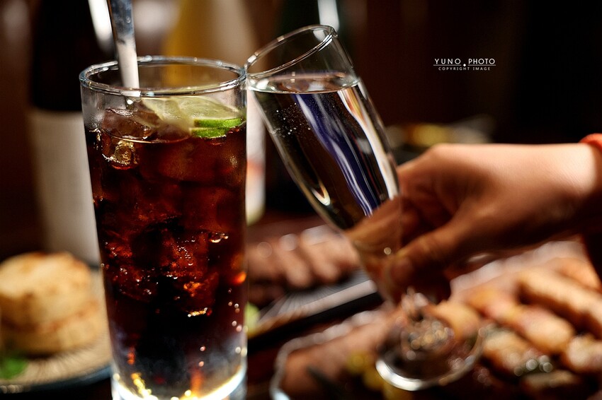 台中深夜居酒屋不限時！打鼓的舌炭火酒場備長炭串燒，聚餐首選。