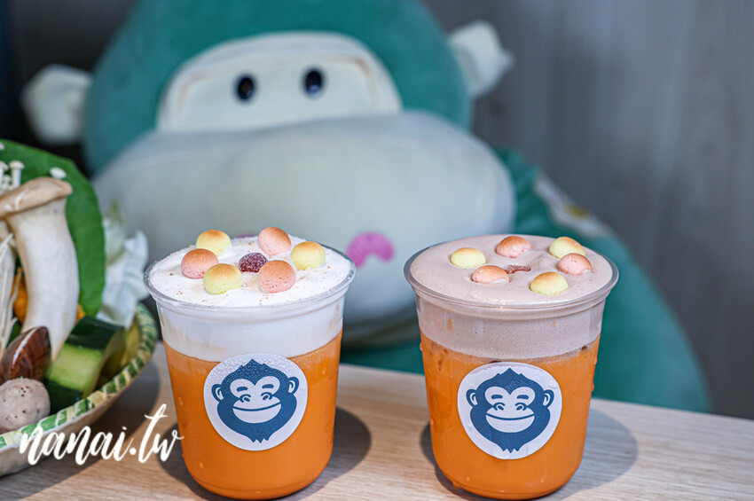 員林一吃再吃的南洋鍋物，10oz肉量多到不行，必點肉骨茶火鍋湯底。只要加LINE好友會員，可提前預訂壽星生日肉蛋糕