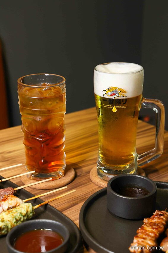 可以吃到全雞串燒和日本清酒的居酒屋~重現日本正宗燒鳥、地雞珍稀部位一次嚐!營業至凌晨宵夜小酌好去處「失態炭火手作 Shitai YAKI TORI」 - 台南好Food遊