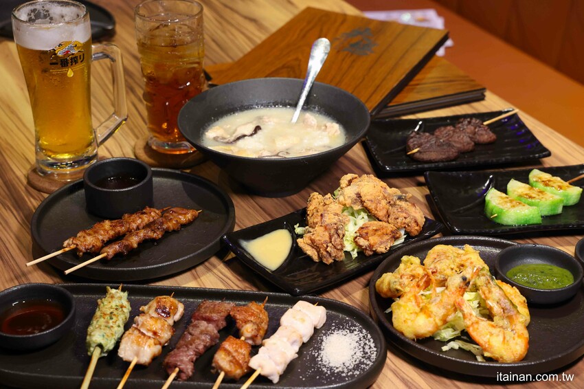 可以吃到全雞串燒和日本清酒的居酒屋~重現日本正宗燒鳥、地雞珍稀部位一次嚐!營業至凌晨宵夜小酌好去處「失態炭火手作 Shitai YAKI TORI」 - 台南好Food遊