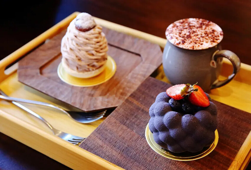 霍爾的移動城堡在埔里，藍色城堡X茱諾法式甜點，埔里超人氣甜點