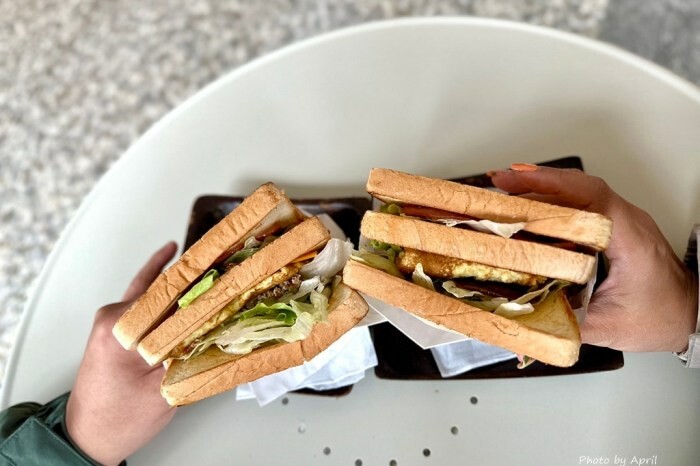 台中建國市場排隊美食！超Q彈坤明粉漿蛋餅，在地人激推的古早味台中早餐。