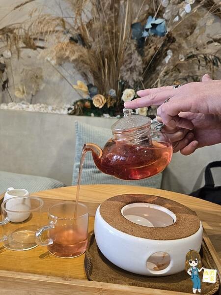 桃園平鎮 穿越乾燥花海,漫步浪漫韓系咖啡館 — 禾曼咖啡 H 桃園平鎮 穿越乾燥花海,漫步浪漫韓系咖啡館 — 禾曼咖啡 H