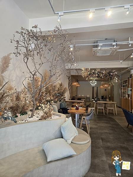 桃園平鎮 穿越乾燥花海,漫步浪漫韓系咖啡館 — 禾曼咖啡 H 桃園平鎮 穿越乾燥花海,漫步浪漫韓系咖啡館 — 禾曼咖啡 H