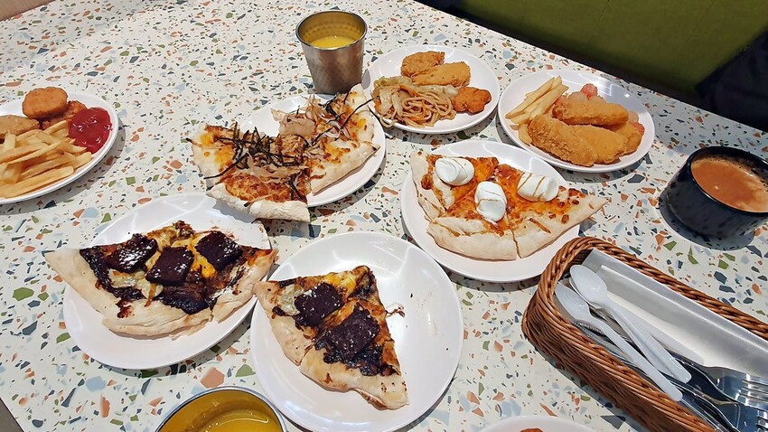 我家牛排板橋遠科店 ll ！只要 $370 就可以享用上百種