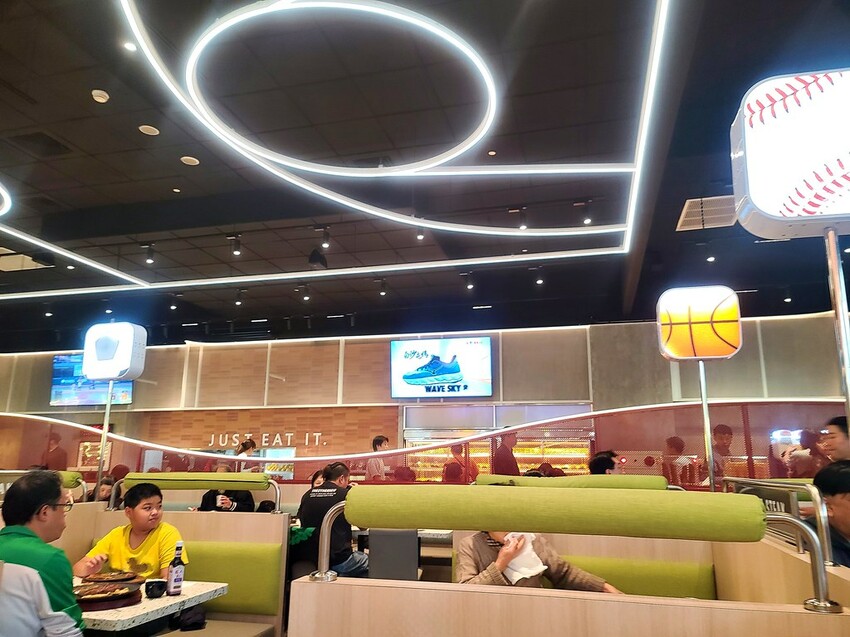 我家牛排板橋遠科店 ll ！只要 $370 就可以享用上百種