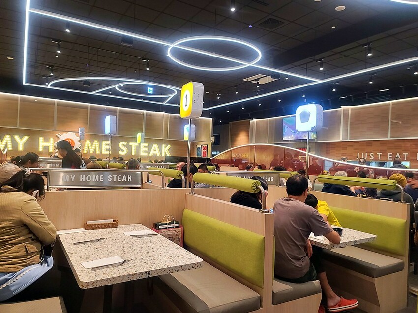 我家牛排板橋遠科店 ll ！只要 $370 就可以享用上百種