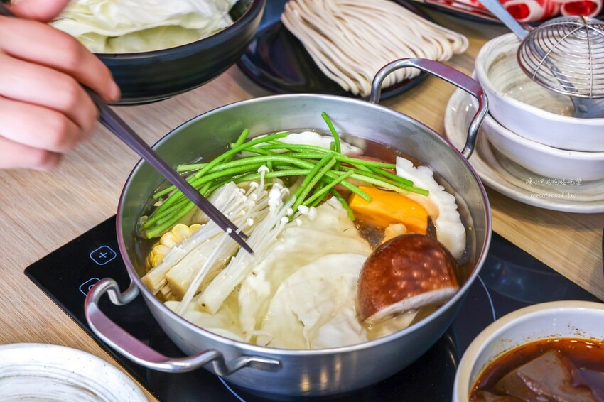 新北市蘆洲區-享初火鍋