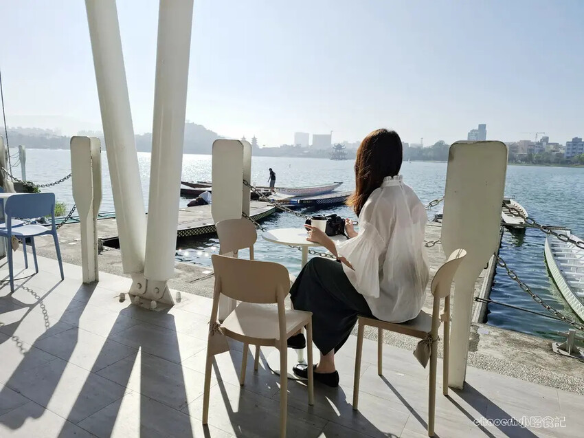 高雄-Shoreline Coffee & Roaster 