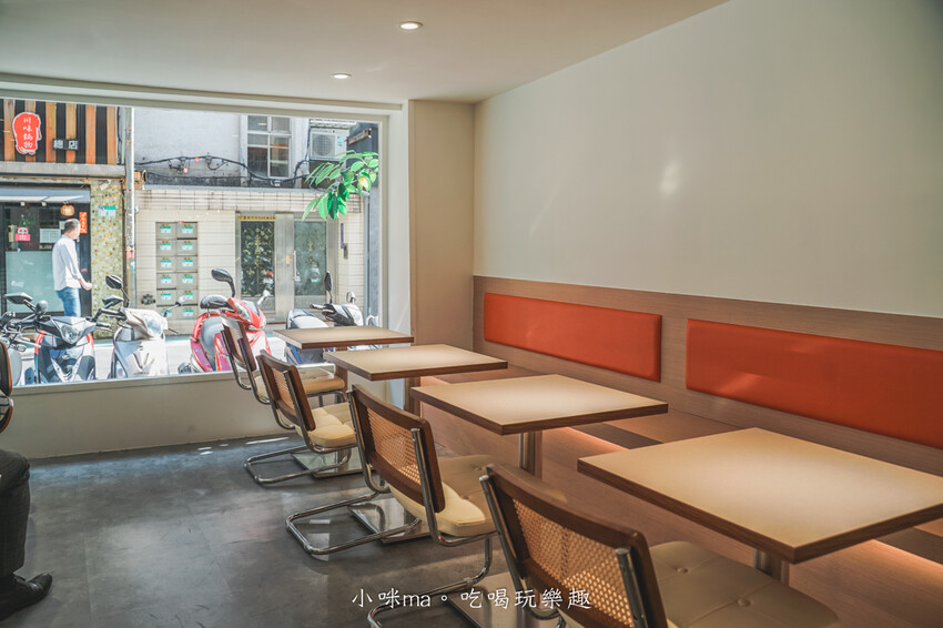 At.First More 早寓|延吉街超人氣早午餐開新店啦!森林系空間、寵物友善、免服務費,大份量早午餐超又有飽足感,捷運忠孝敦化站