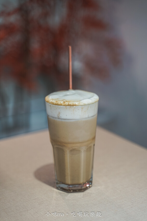 At.First More 早寓|延吉街超人氣早午餐開新店啦!森林系空間、寵物友善、免服務費,大份量早午餐超又有飽足感,捷運忠孝敦化站