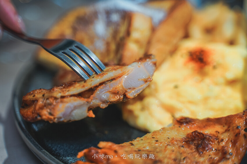 At.First More 早寓|延吉街超人氣早午餐開新店啦!森林系空間、寵物友善、免服務費,大份量早午餐超又有飽足感,捷運忠孝敦化站