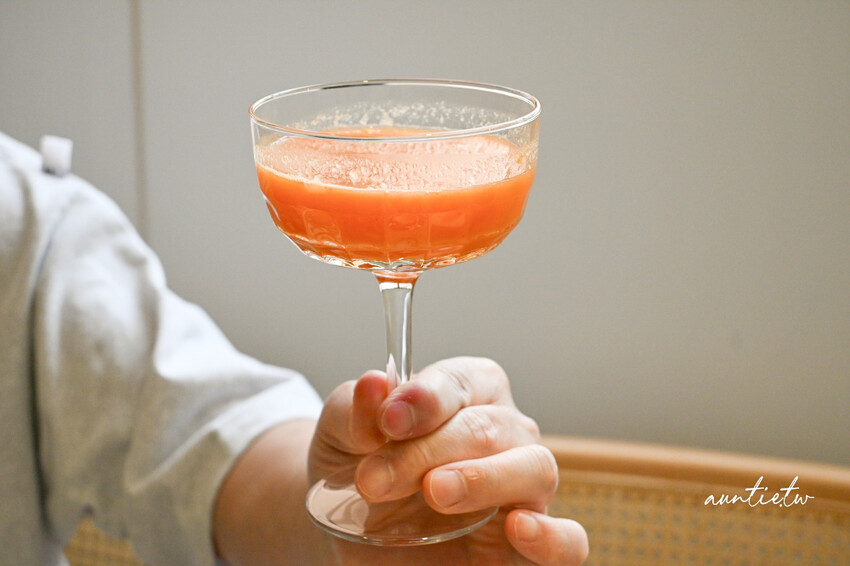 台北東區早午餐推薦！At.First More早寓2.0升級，寵物友善毛孩爸媽必收。