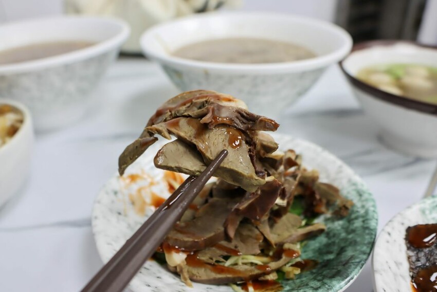 在板橋就可以喝得到現沖牛肉湯，不用再跑遠~