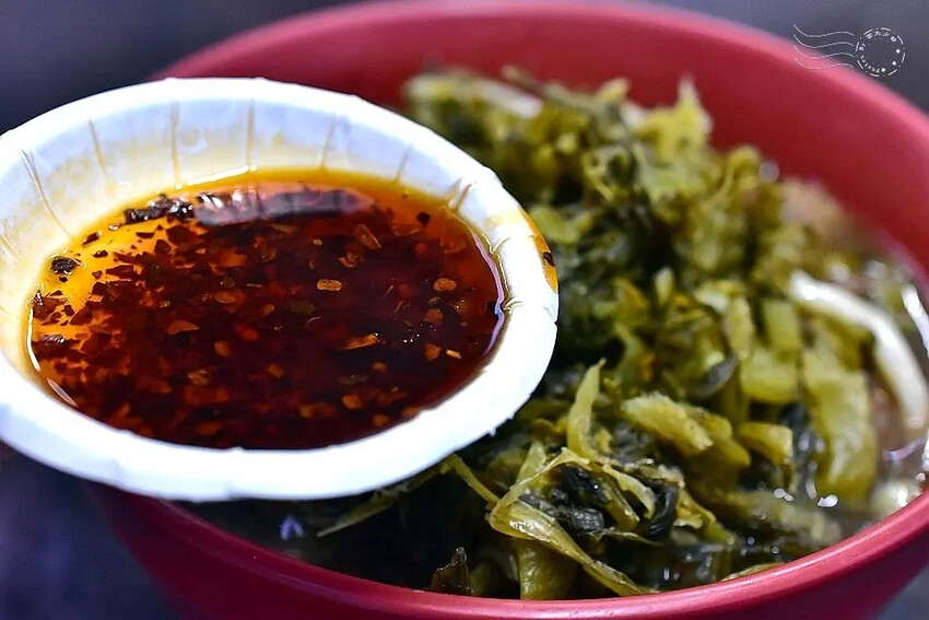 老牌牛肉拉麵大王:辣油