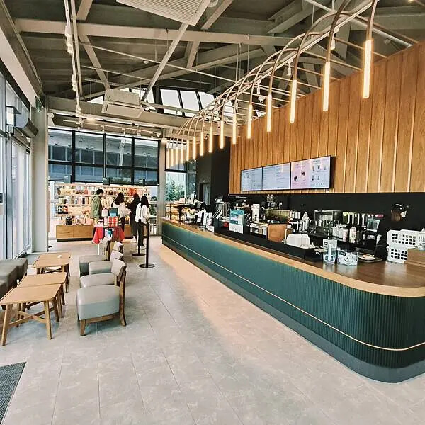 台中清水服務區星巴克~清水站3樓門巿 台中清水服務區星巴克~清水站3樓門巿