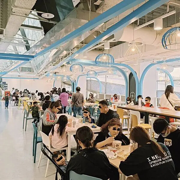 台中清水服務區星巴克~清水站3樓門巿 台中清水服務區星巴克~清水站3樓門巿