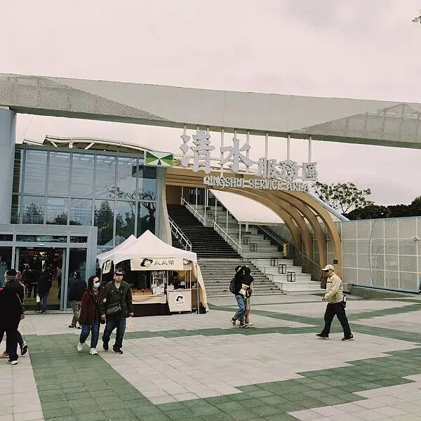 台中清水服務區星巴克~清水站3樓門巿 台中清水服務區星巴克~清水站3樓門巿