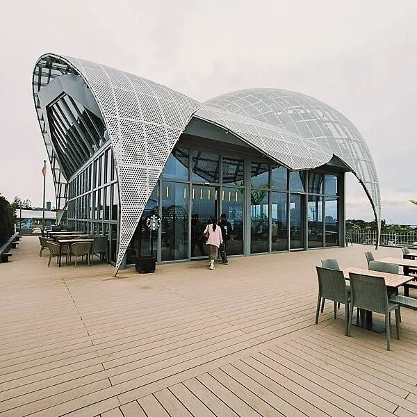 台中清水服務區星巴克~清水站3樓門巿 台中清水服務區星巴克~清水站3樓門巿