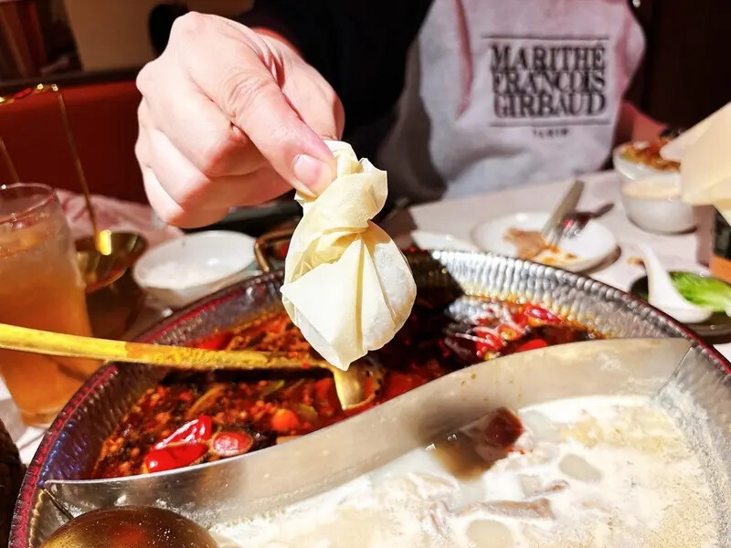 [美食] 撈王鍋物料理 ♥ 鍋界霸主撈王插旗松江南京站囉 ♥