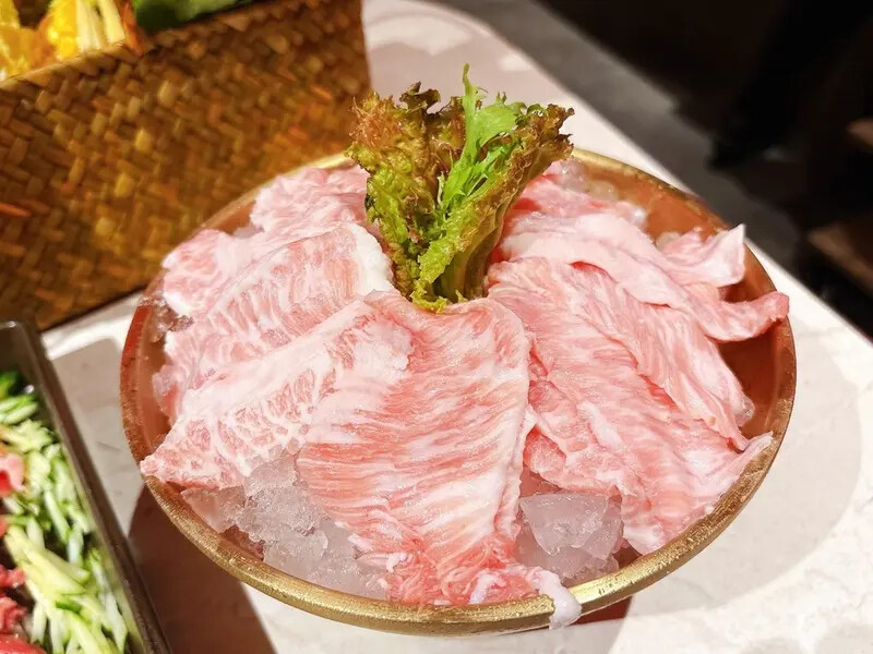 [美食] 撈王鍋物料理 ♥ 鍋界霸主撈王插旗松江南京站囉 ♥