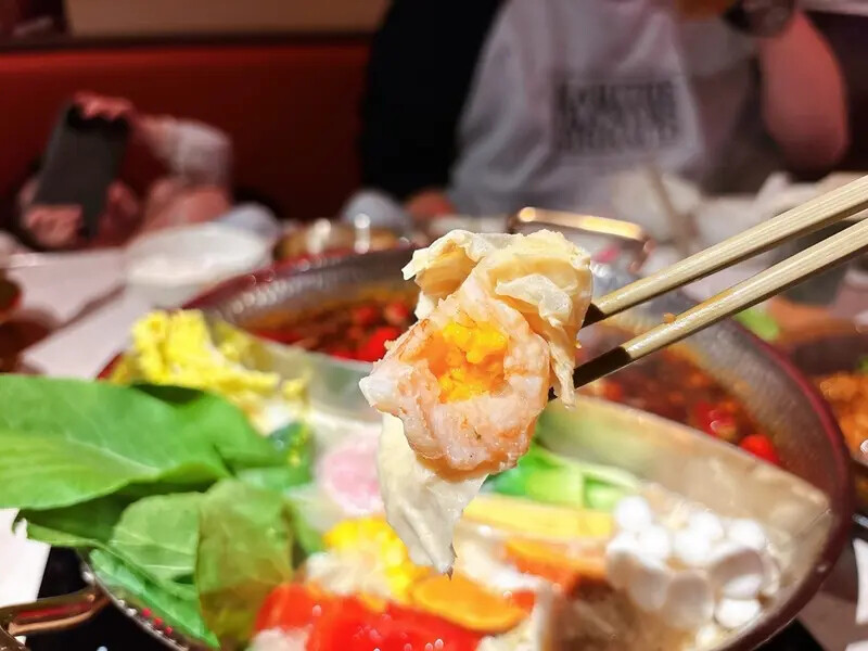 [美食] 撈王鍋物料理 ♥ 鍋界霸主撈王插旗松江南京站囉 ♥