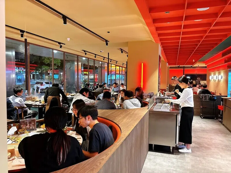 [美食] 撈王鍋物料理 ♥ 鍋界霸主撈王插旗松江南京站囉 ♥