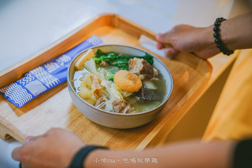 【台北美食】搬湯弄煮-台北八德店｜選擇多多的湯煮料理，嚴選6種特製湯頭，清爽、麻辣、吃巧、吃飽任你搭配，小巨蛋美食