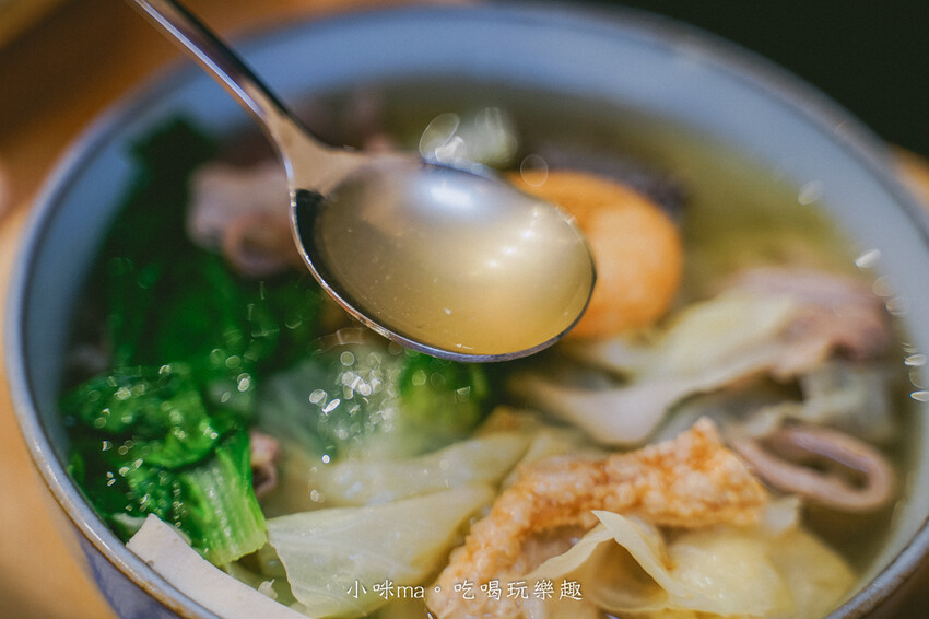 【台北美食】搬湯弄煮-台北八德店｜選擇多多的湯煮料理，嚴選6種特製湯頭，清爽、麻辣、吃巧、吃飽任你搭配，小巨蛋美食